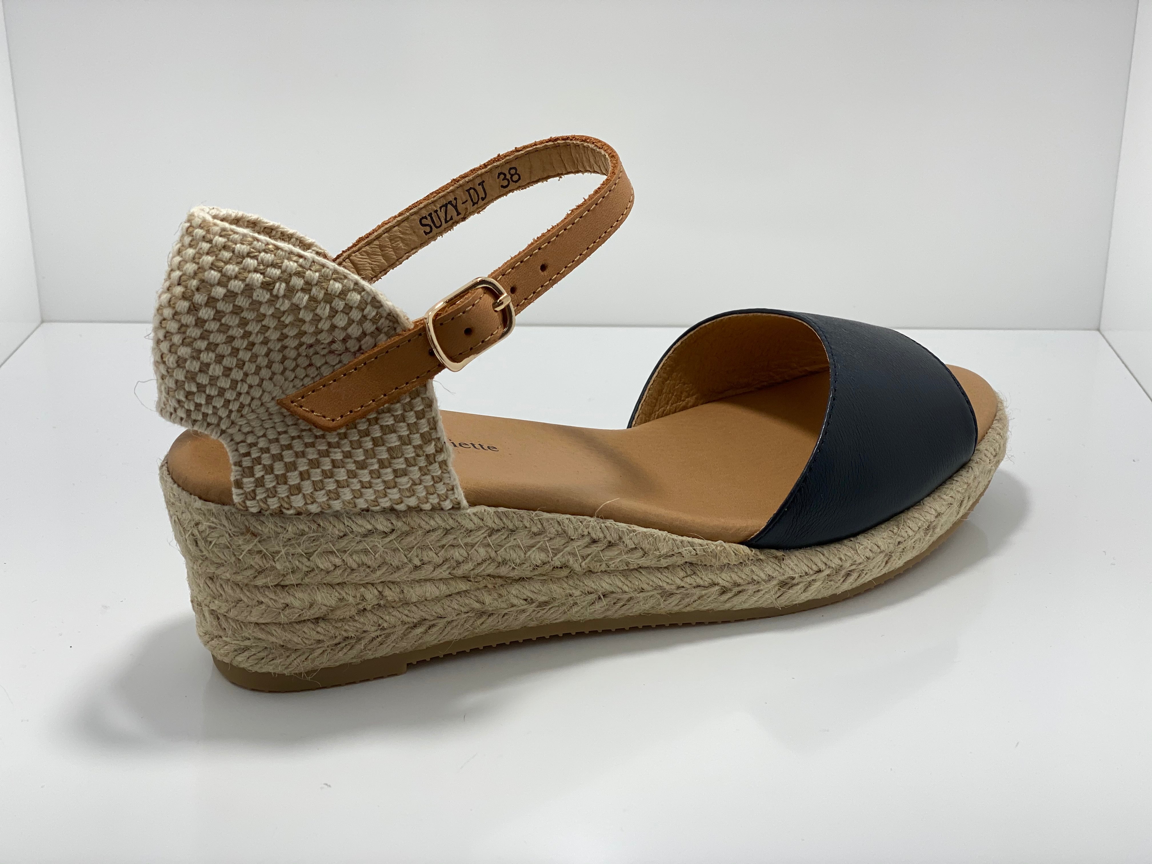 Suzy Wedge