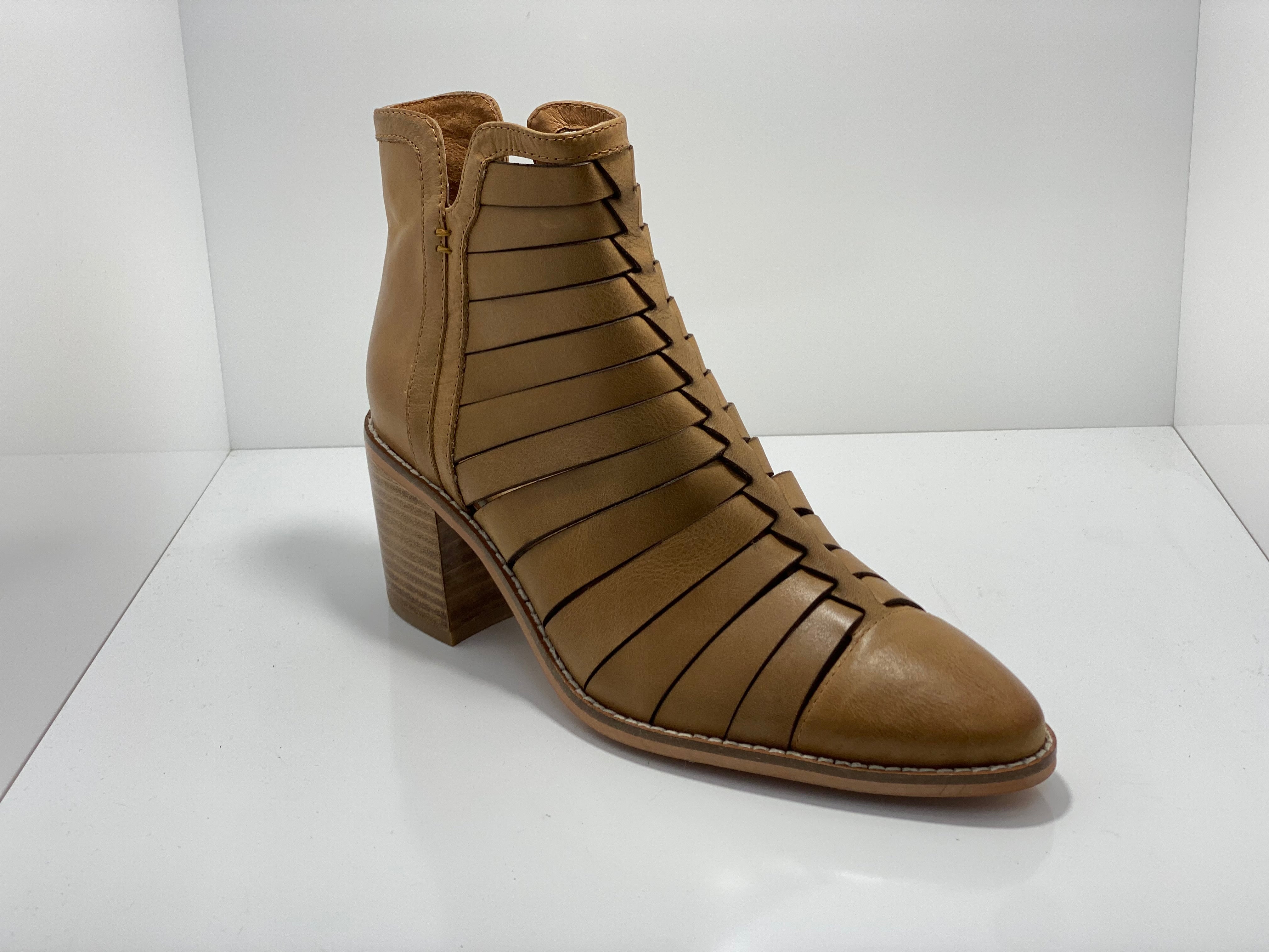 Rufus Leather Boot Isabella