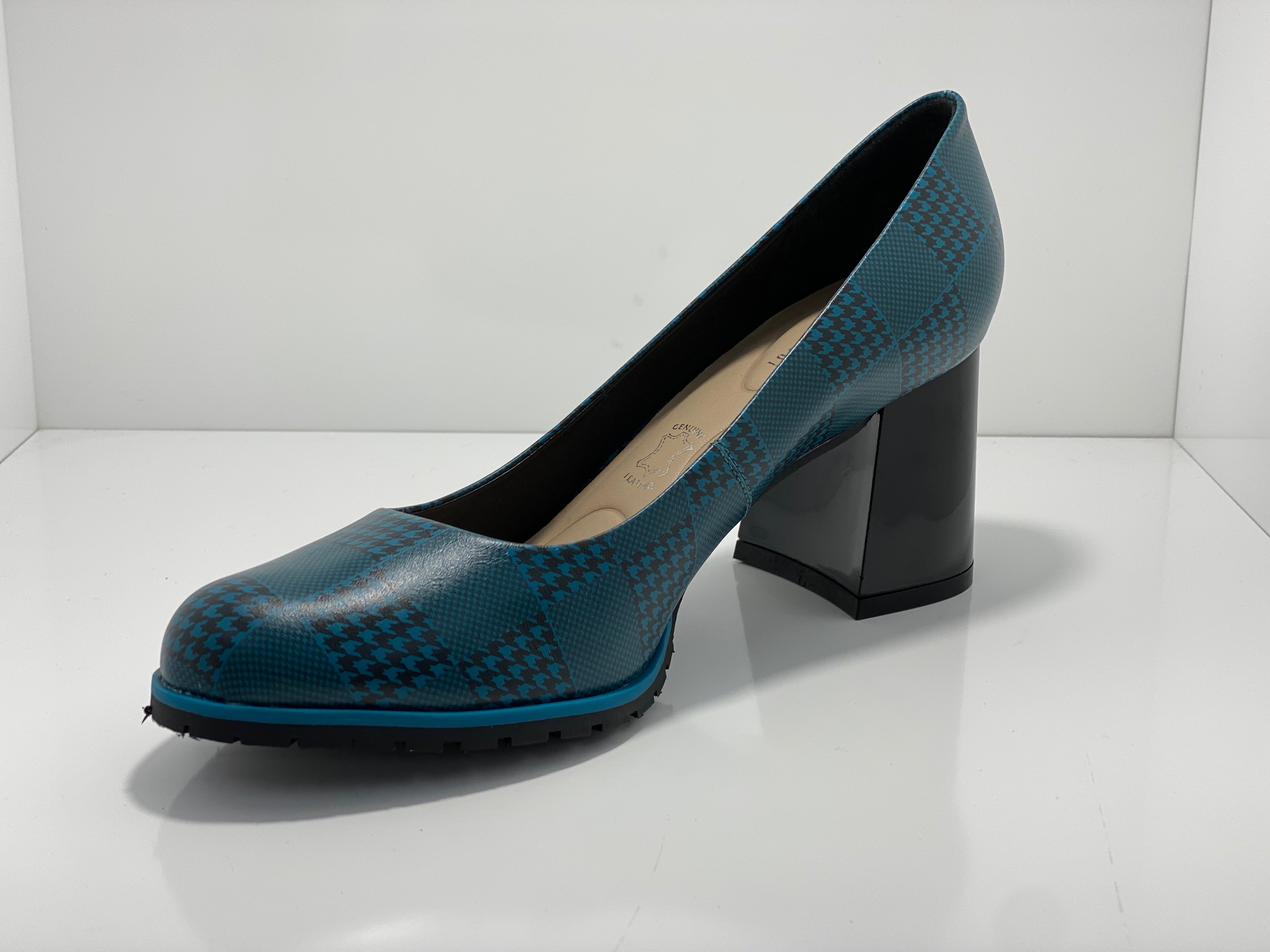 Capelli Rossi CRW21-02 Leather Heel