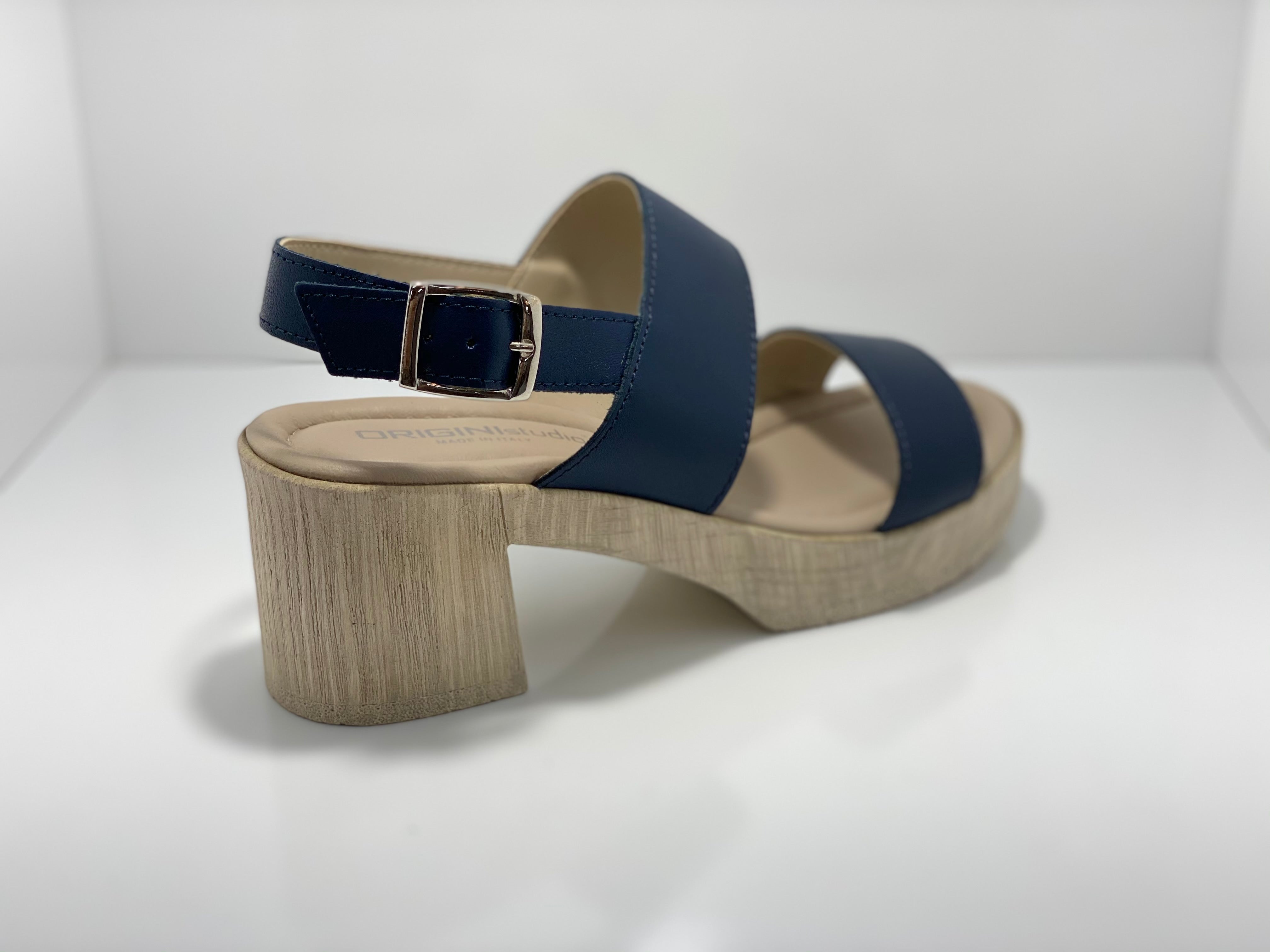 Chiaro Wooden Heel