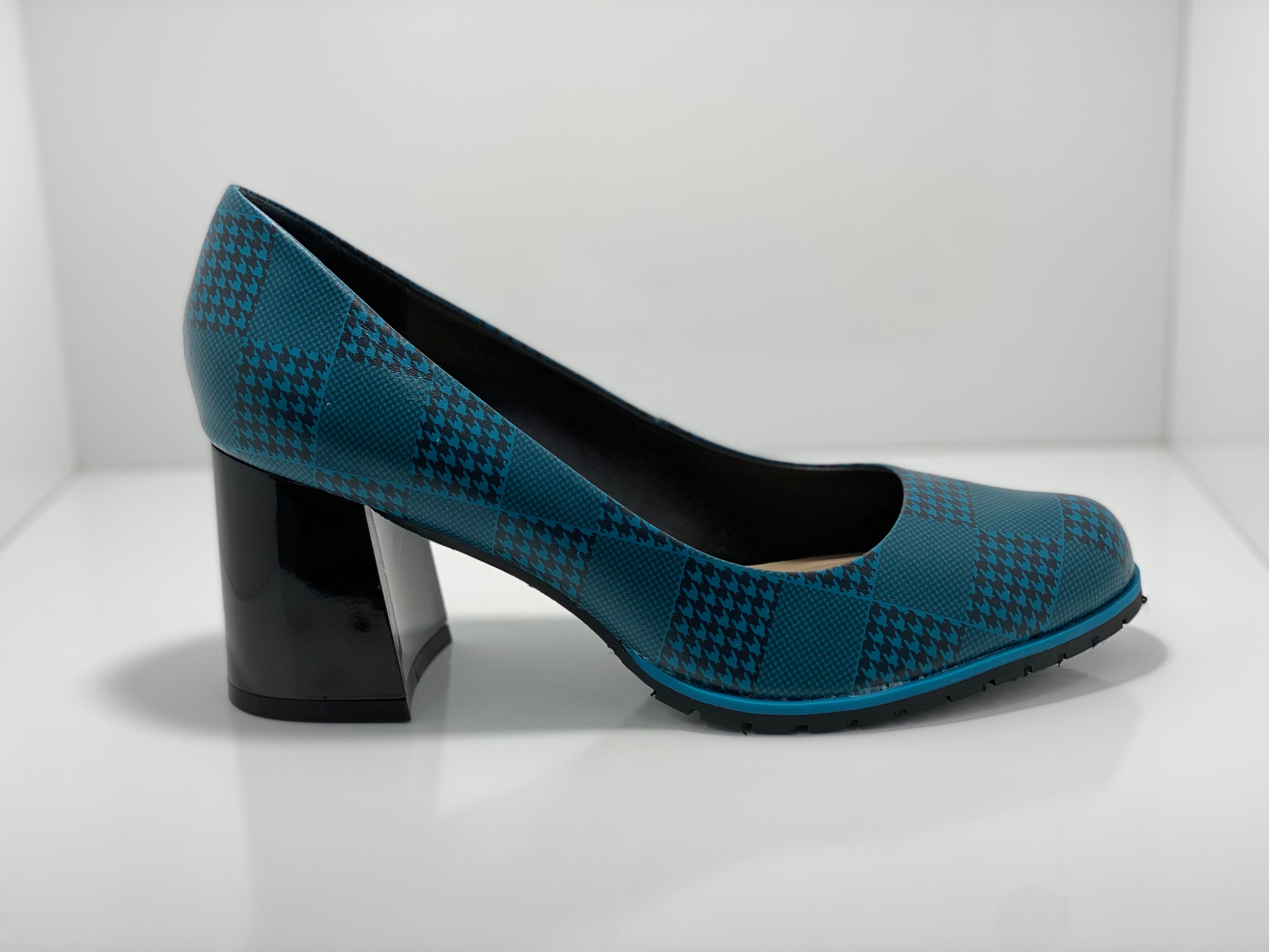 Capelli Rossi CRW21-02 Leather Heel