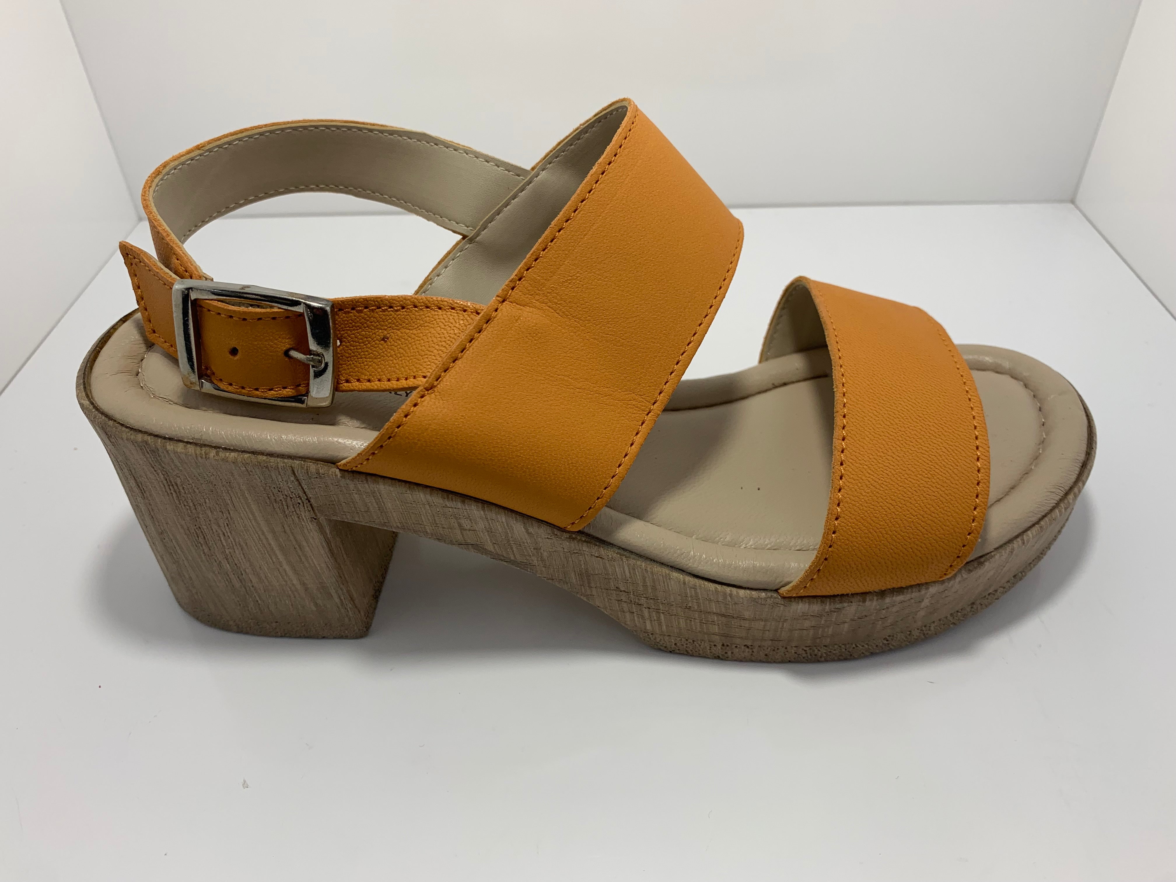 Chiaro Wooden Heel
