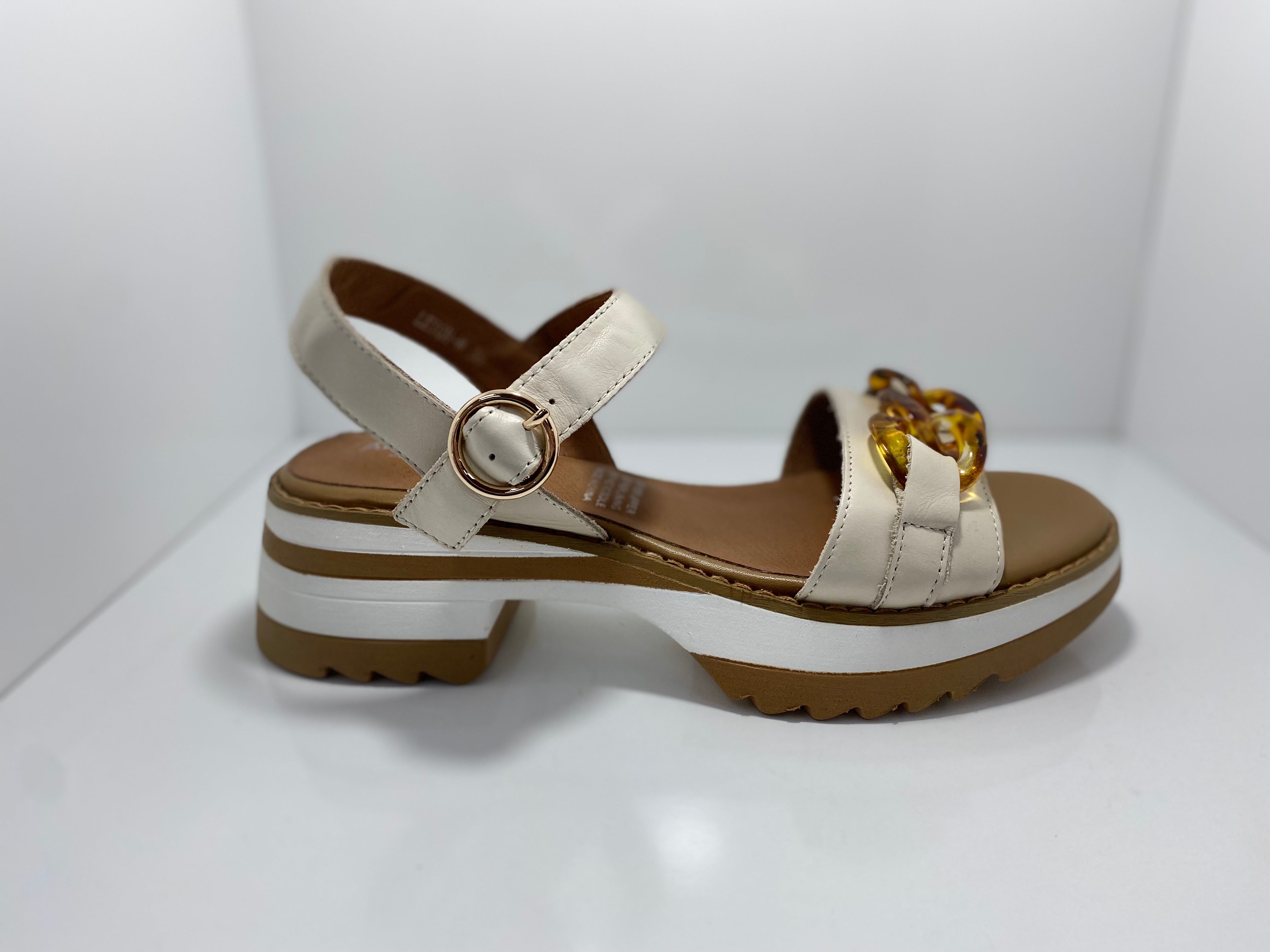 Leigh Sandal Leather A & E