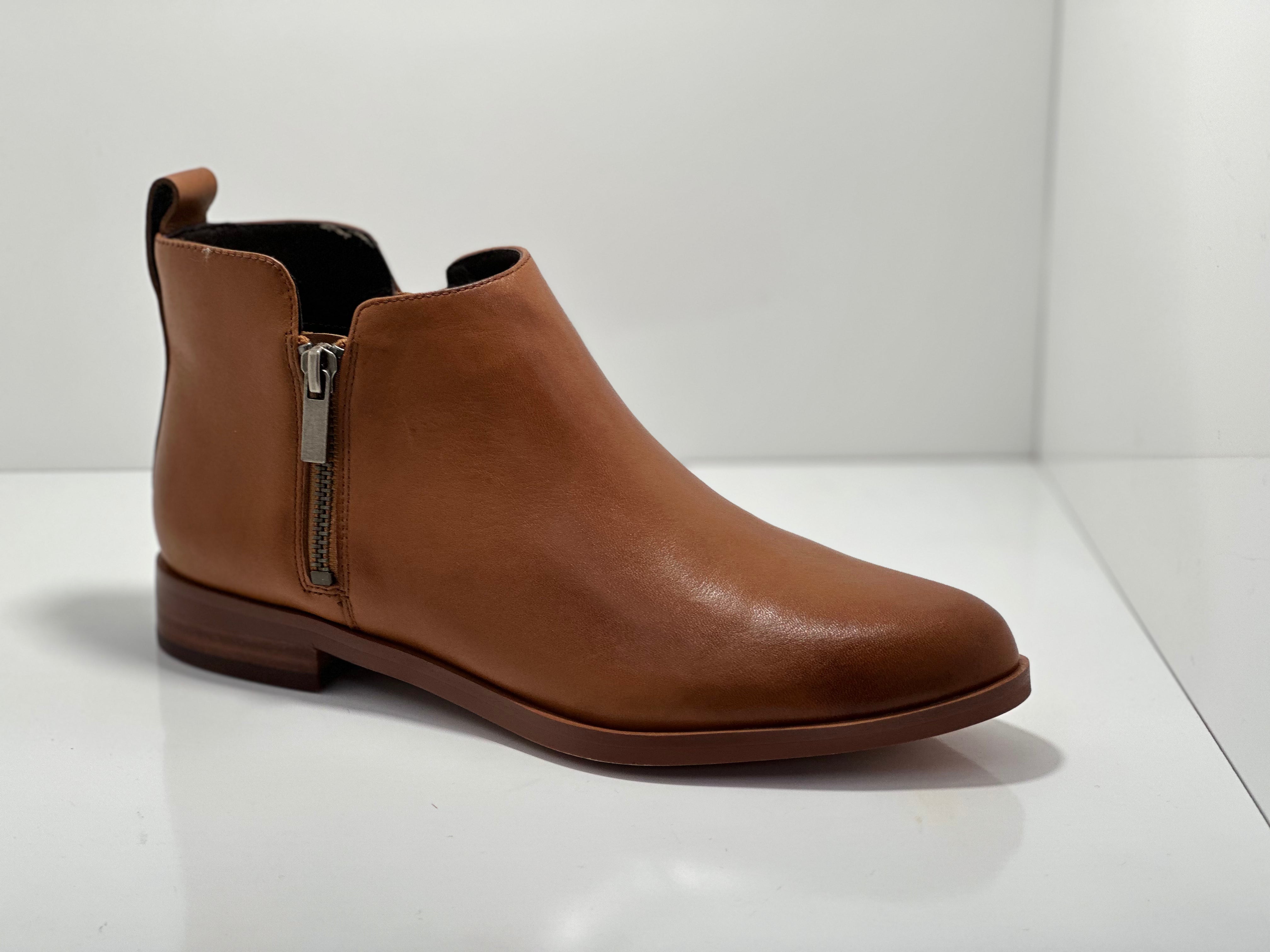 Zarina Twin Zip Leather Boot EOS