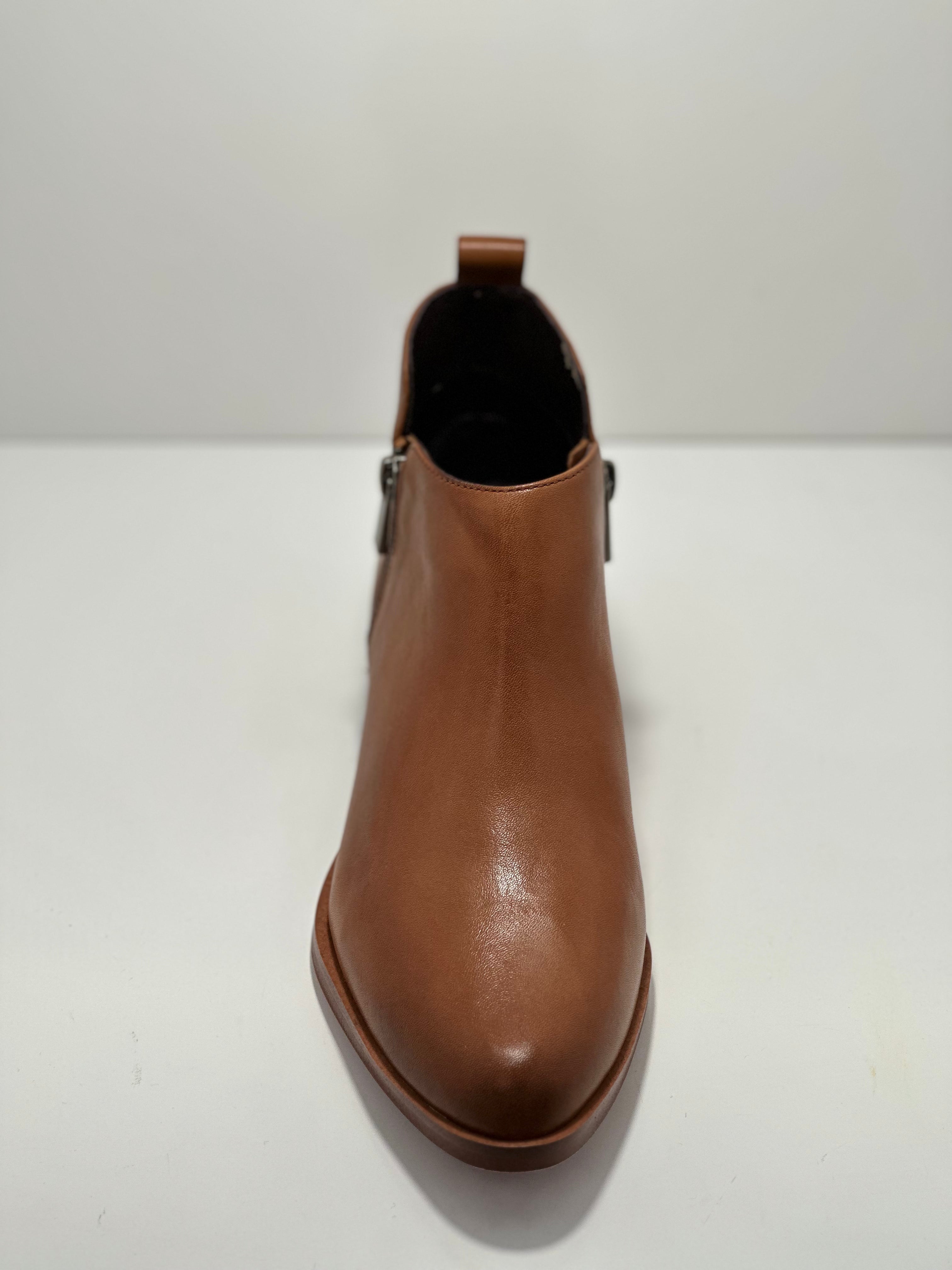 Zarina Twin Zip Leather Boot EOS