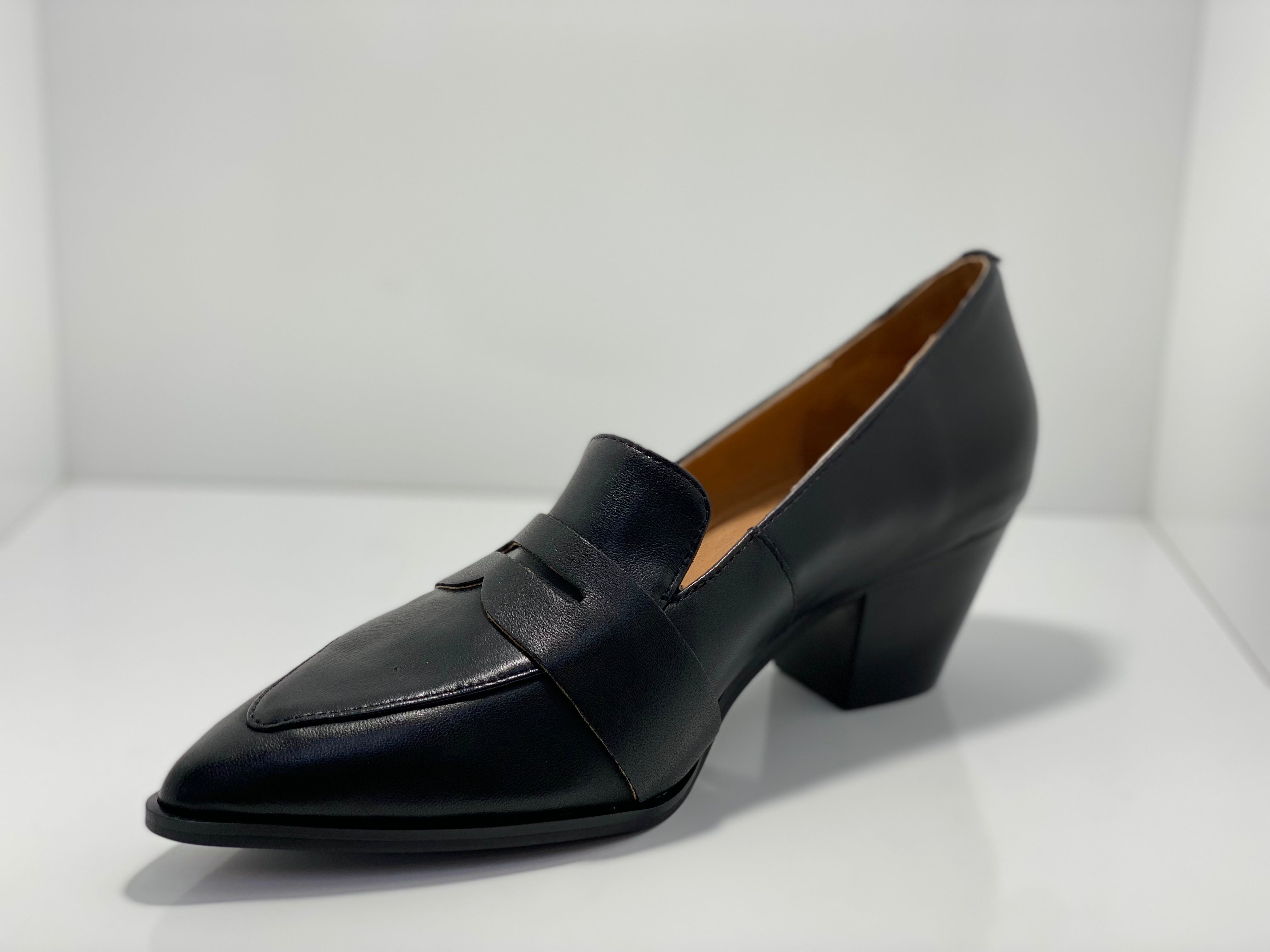 Godwin Leather Heel D & J