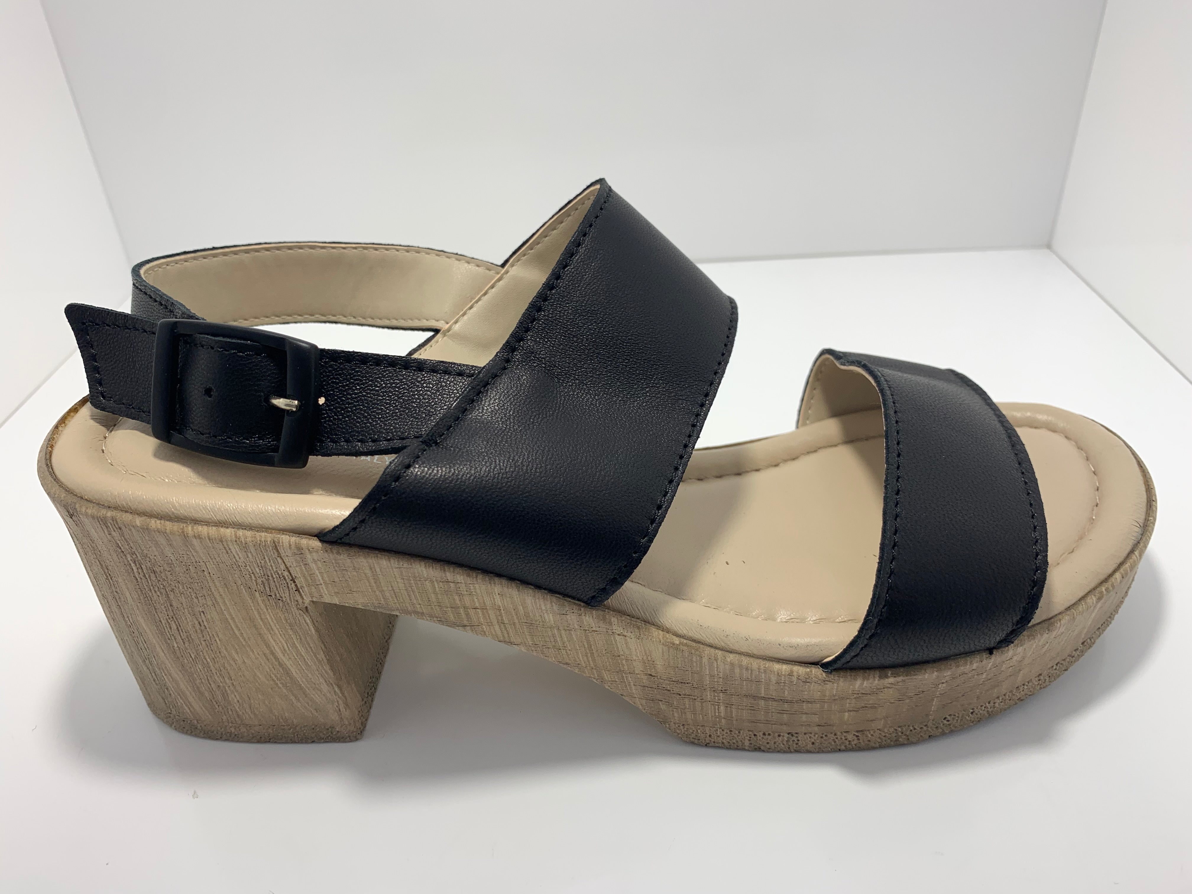 Chiaro Wooden Heel