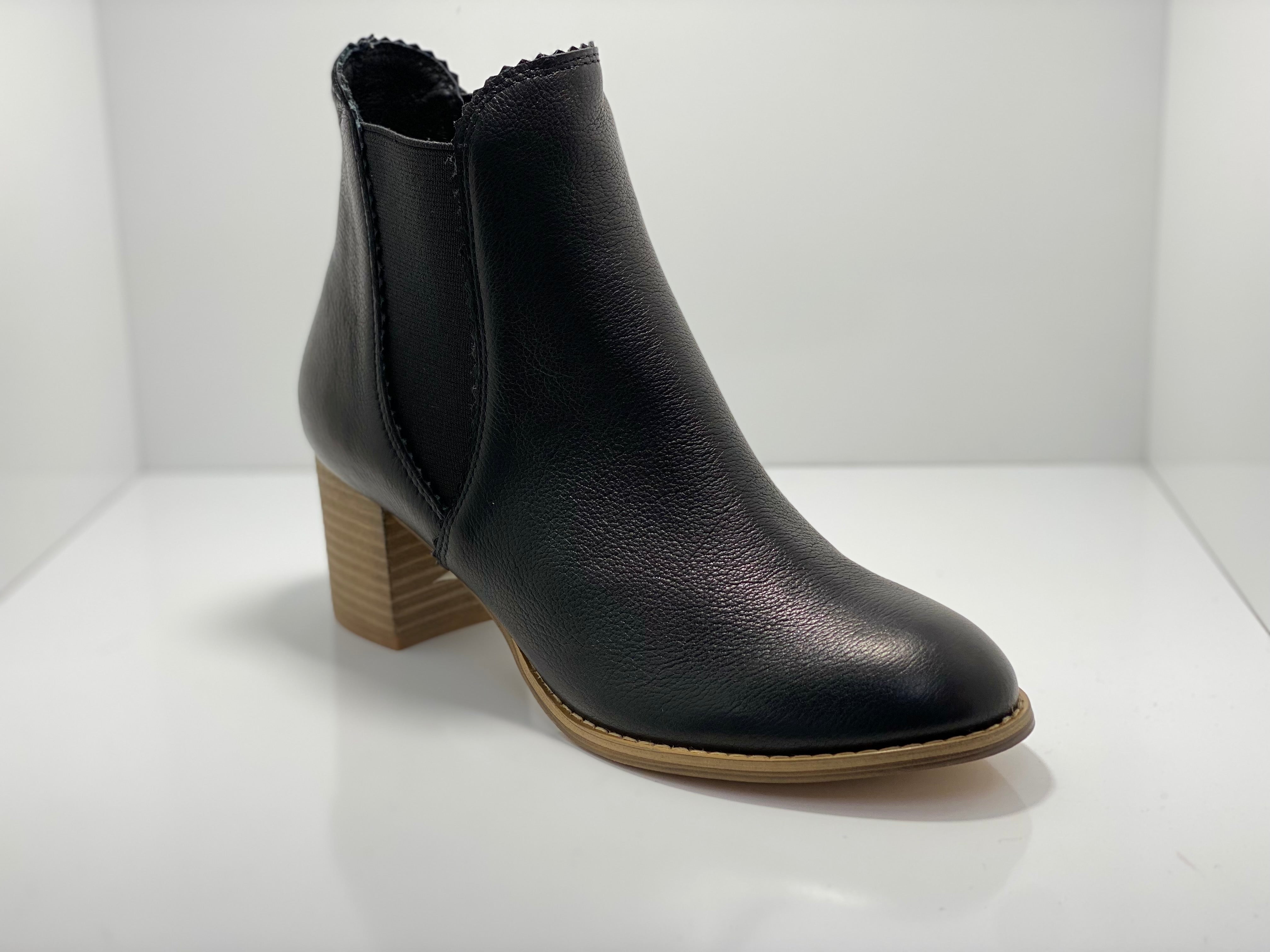 Sadore Ankle Boot