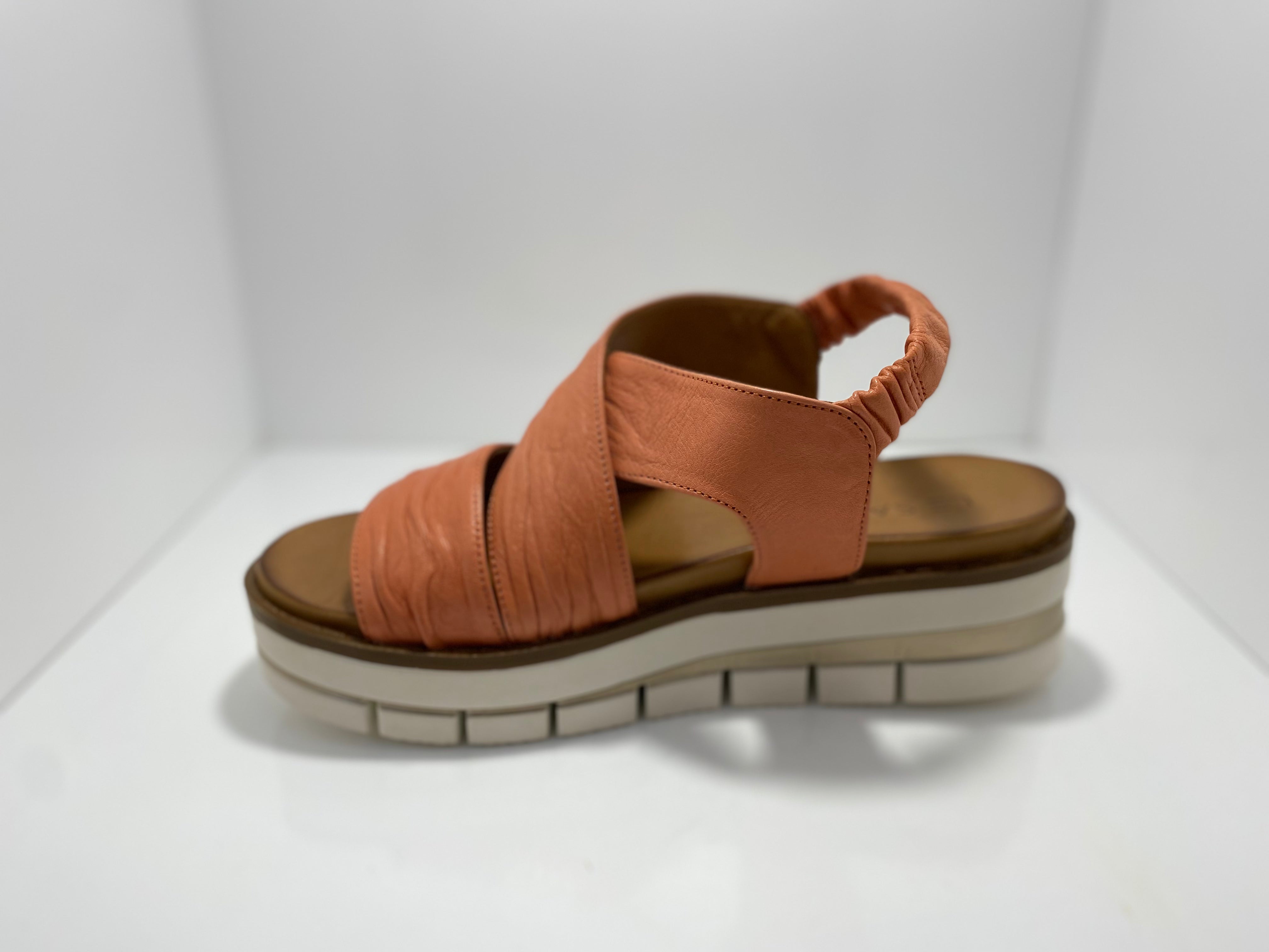 Hampton Elasticated Slingback Leather Sandal