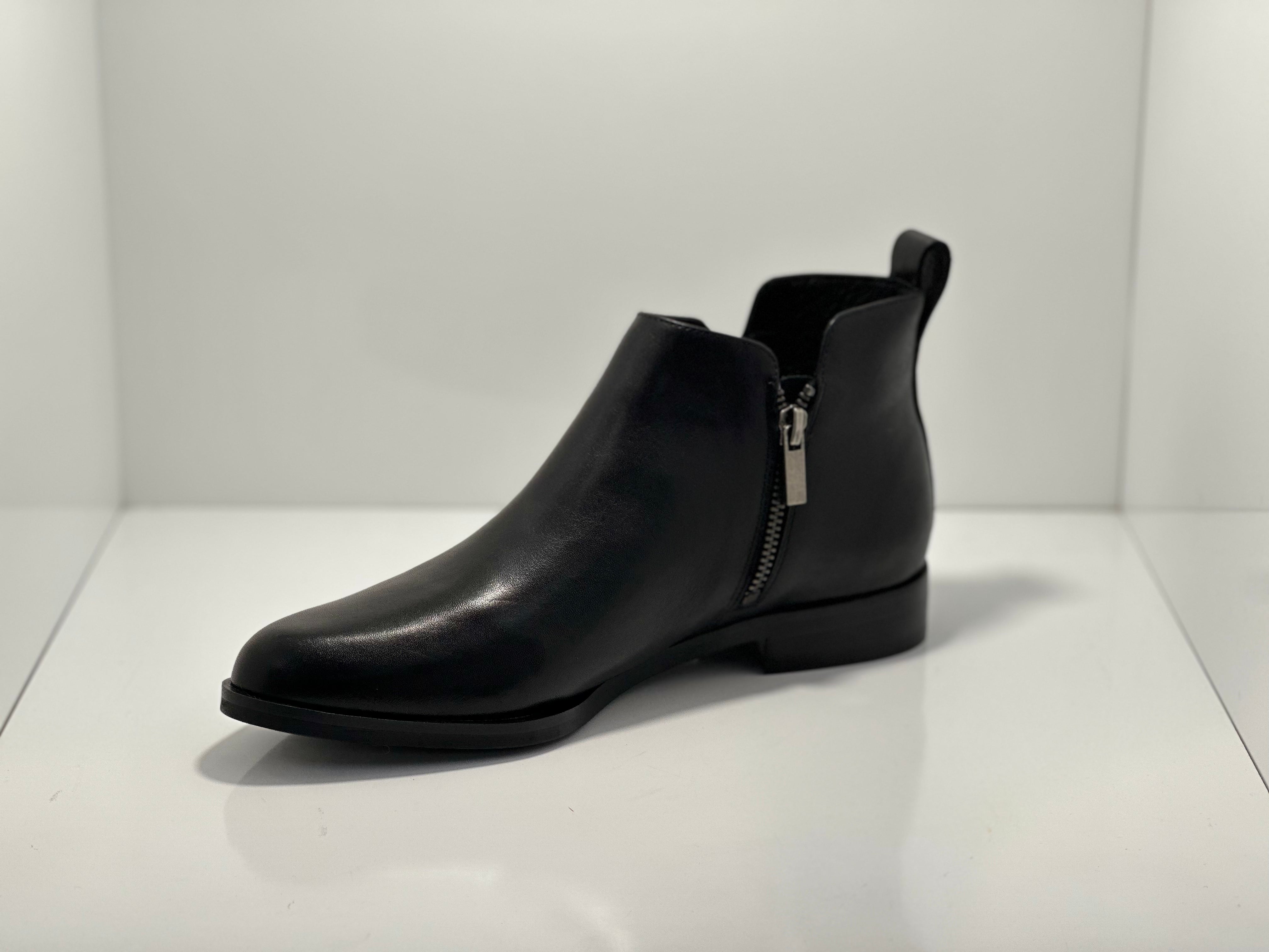 Zarina Twin Zip Leather Boot EOS