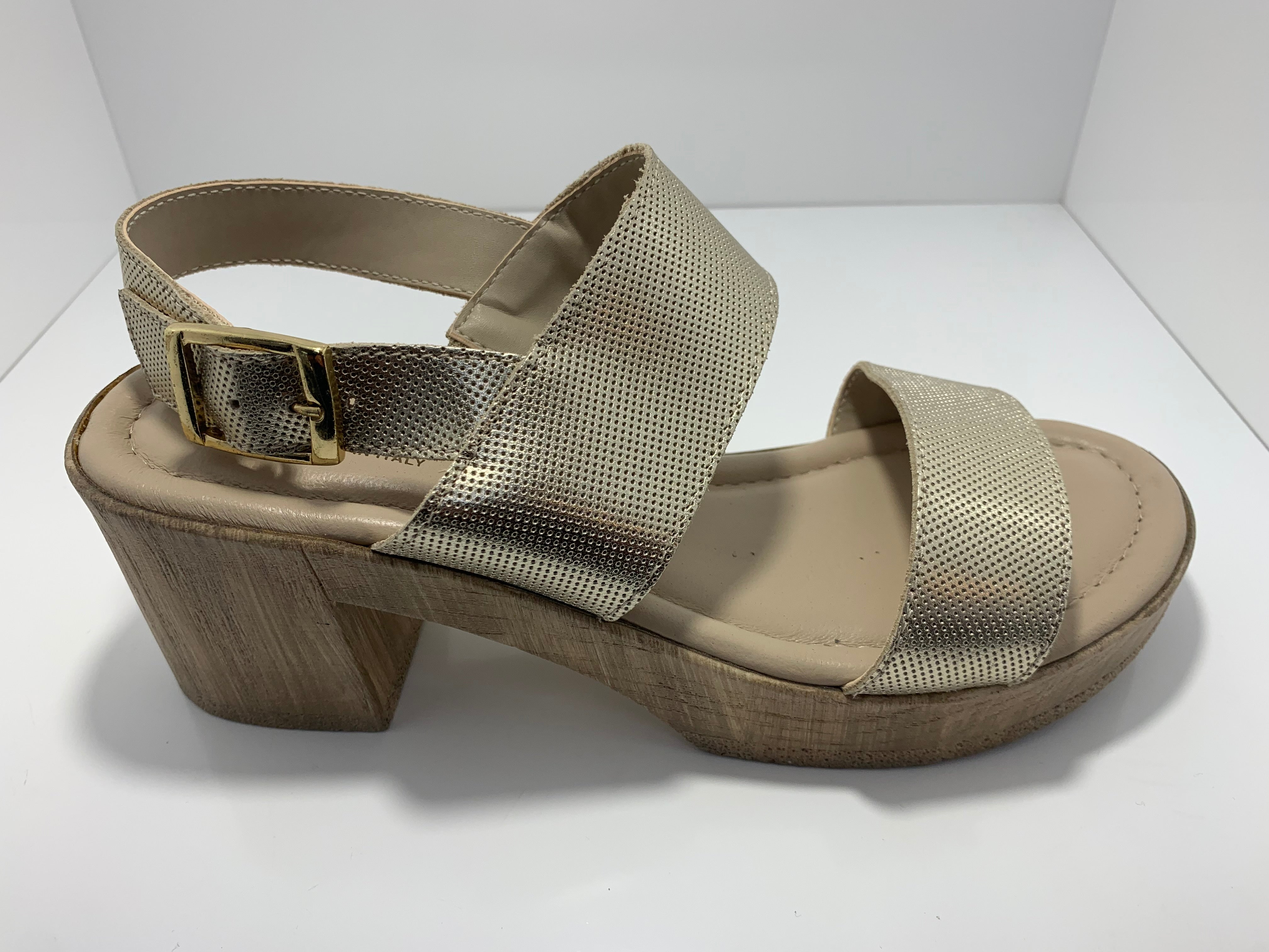 Chiaro Wooden Heel