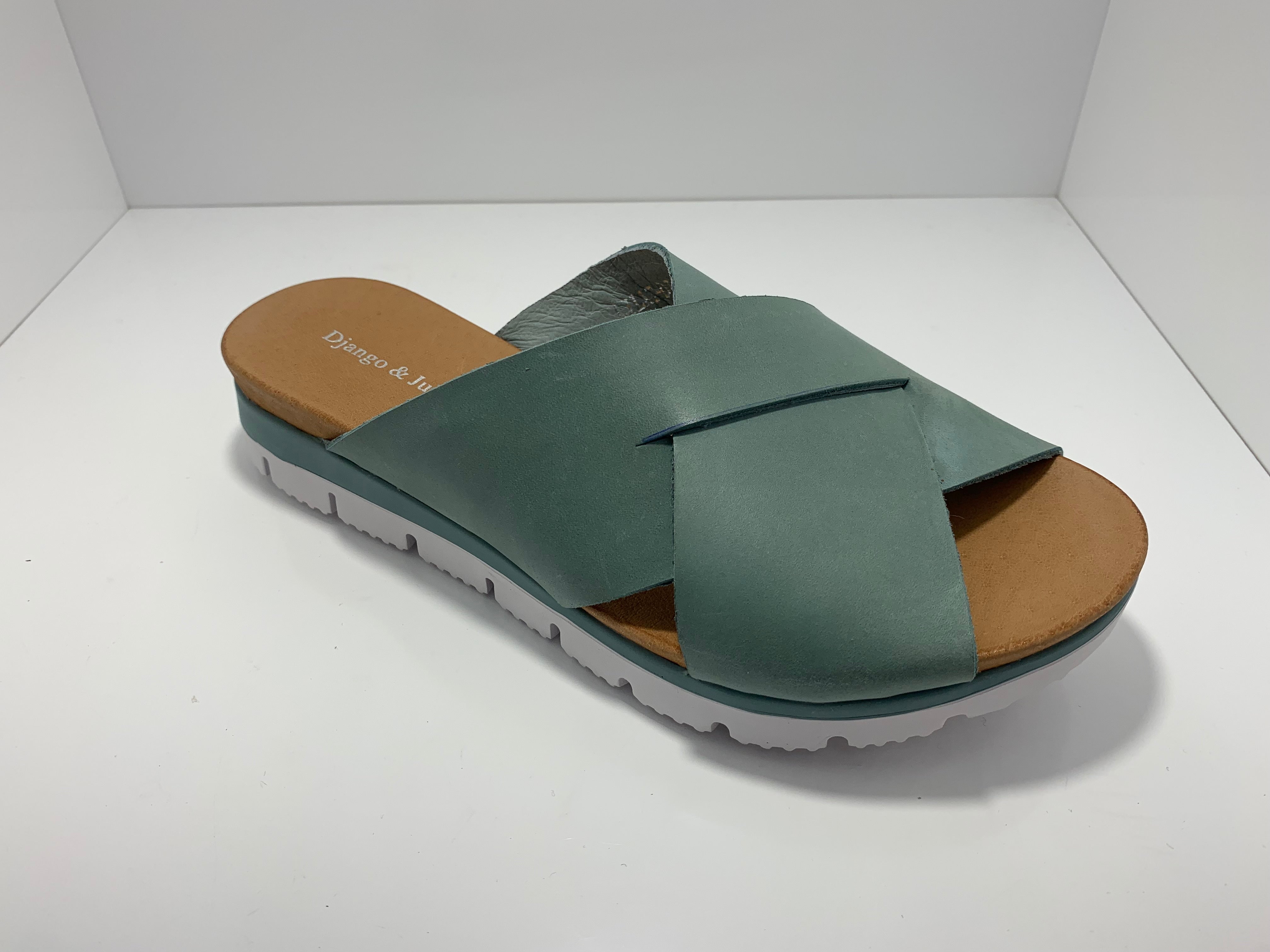 Lilat Leather Slide D & J