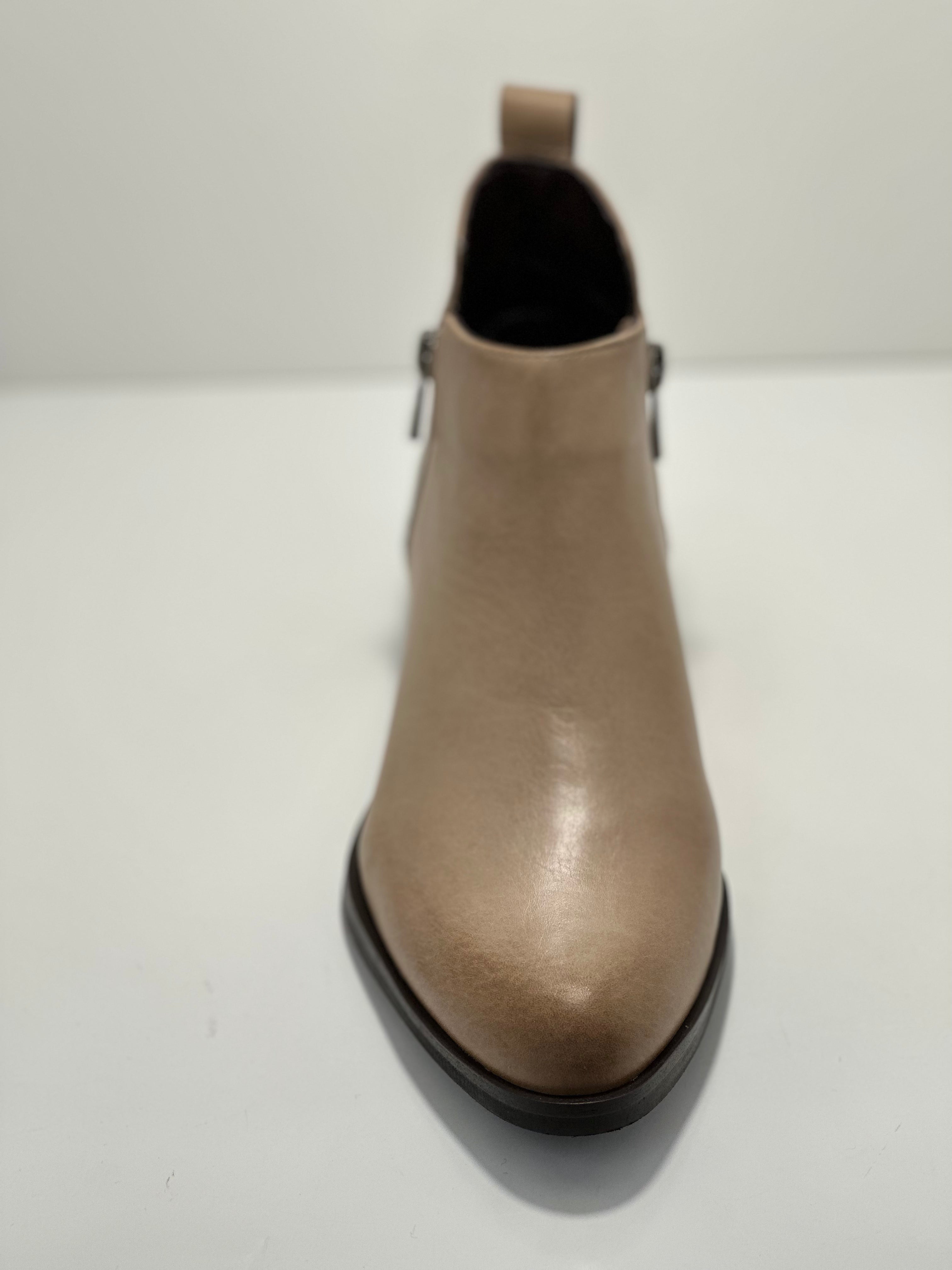Zarina Twin Zip Leather Boot EOS