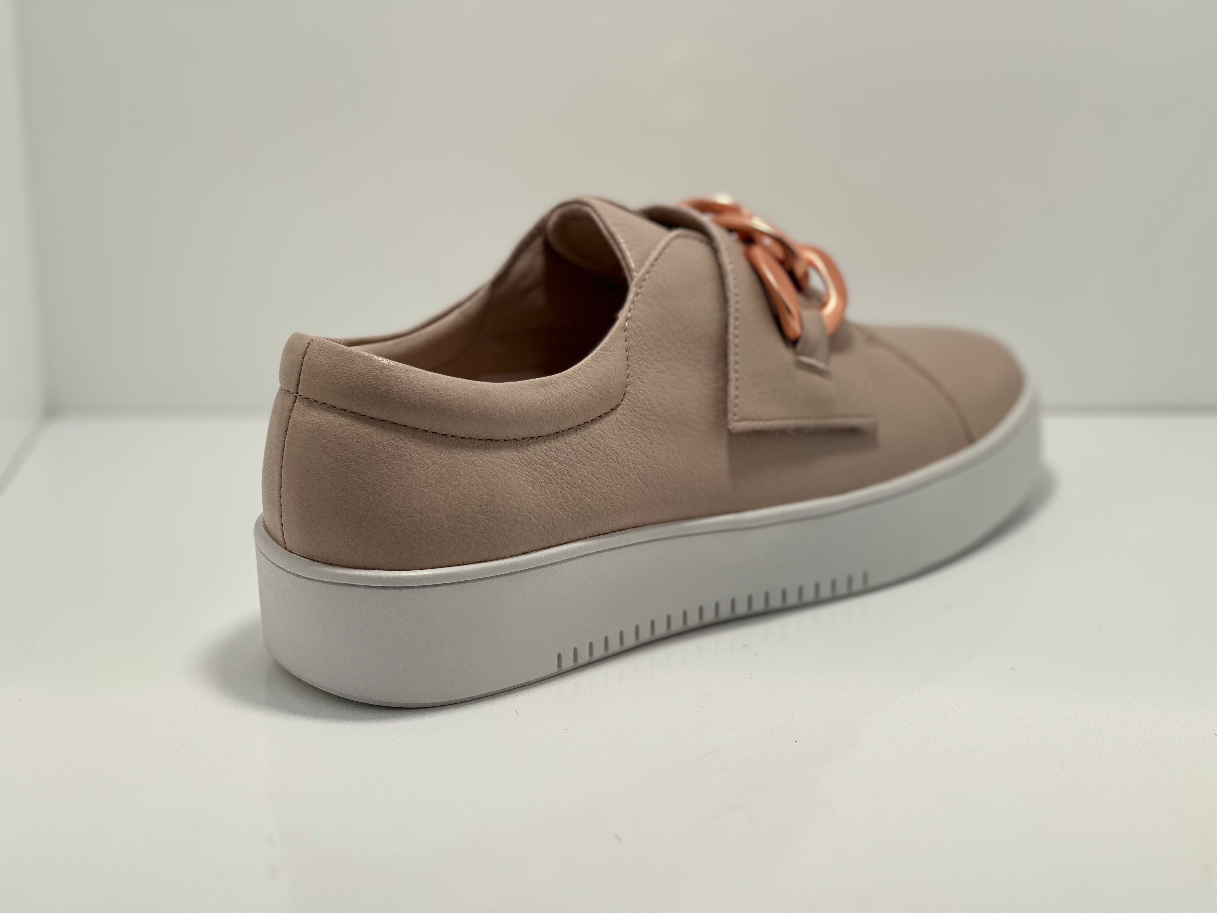 Layant Leather Sneaker D & J