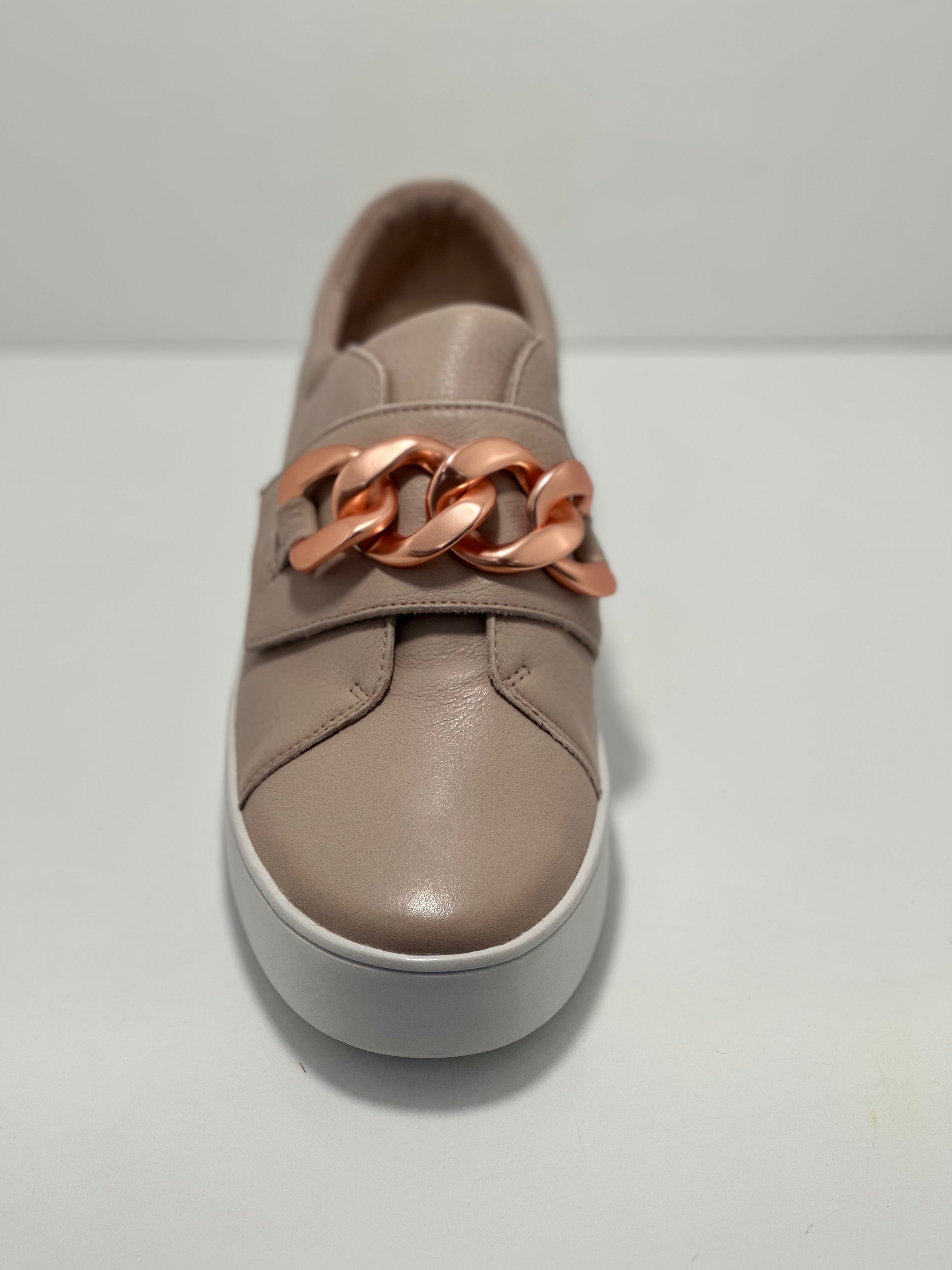 Layant Leather Sneaker D & J