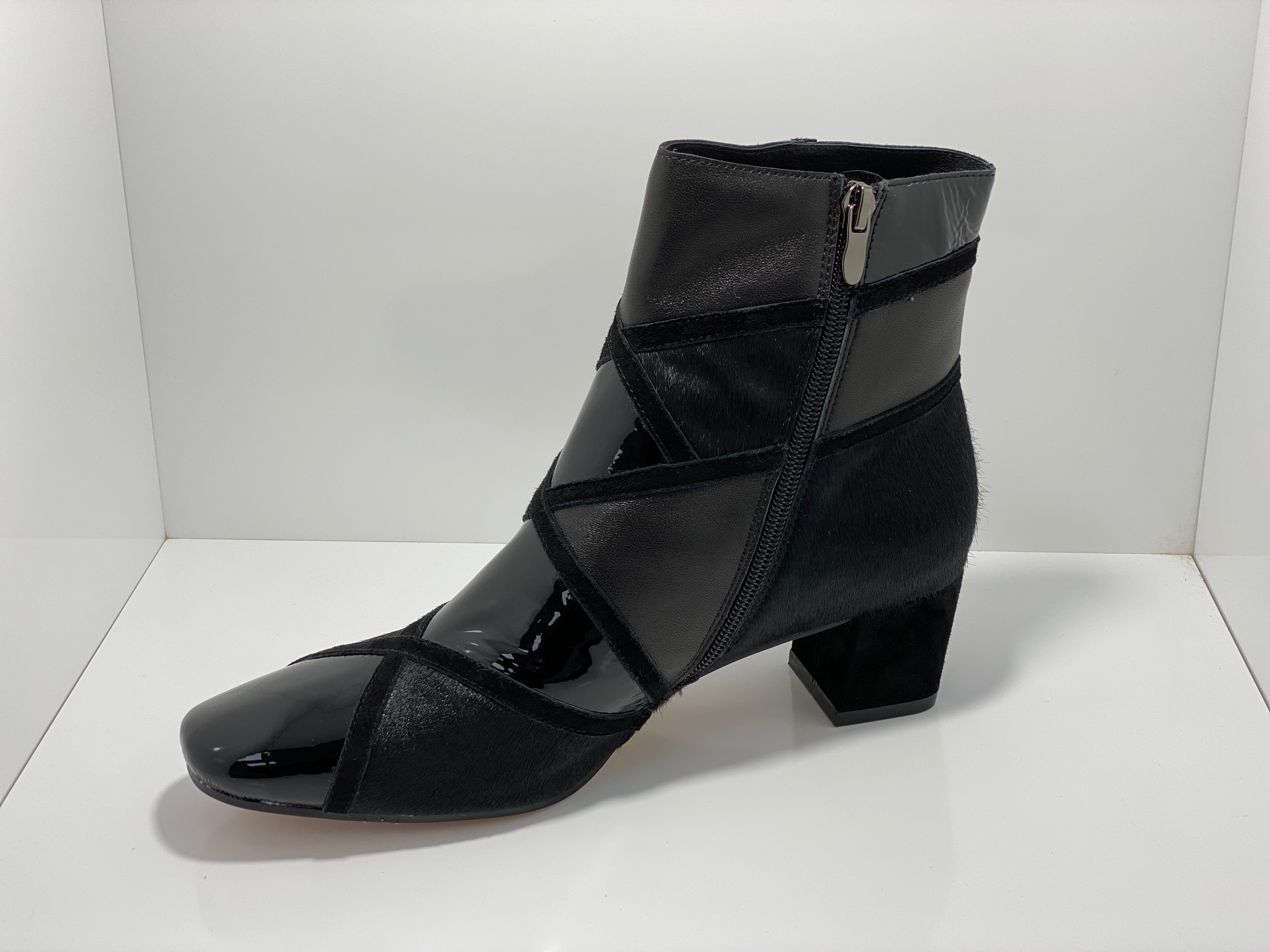 Helo Ankle Boot