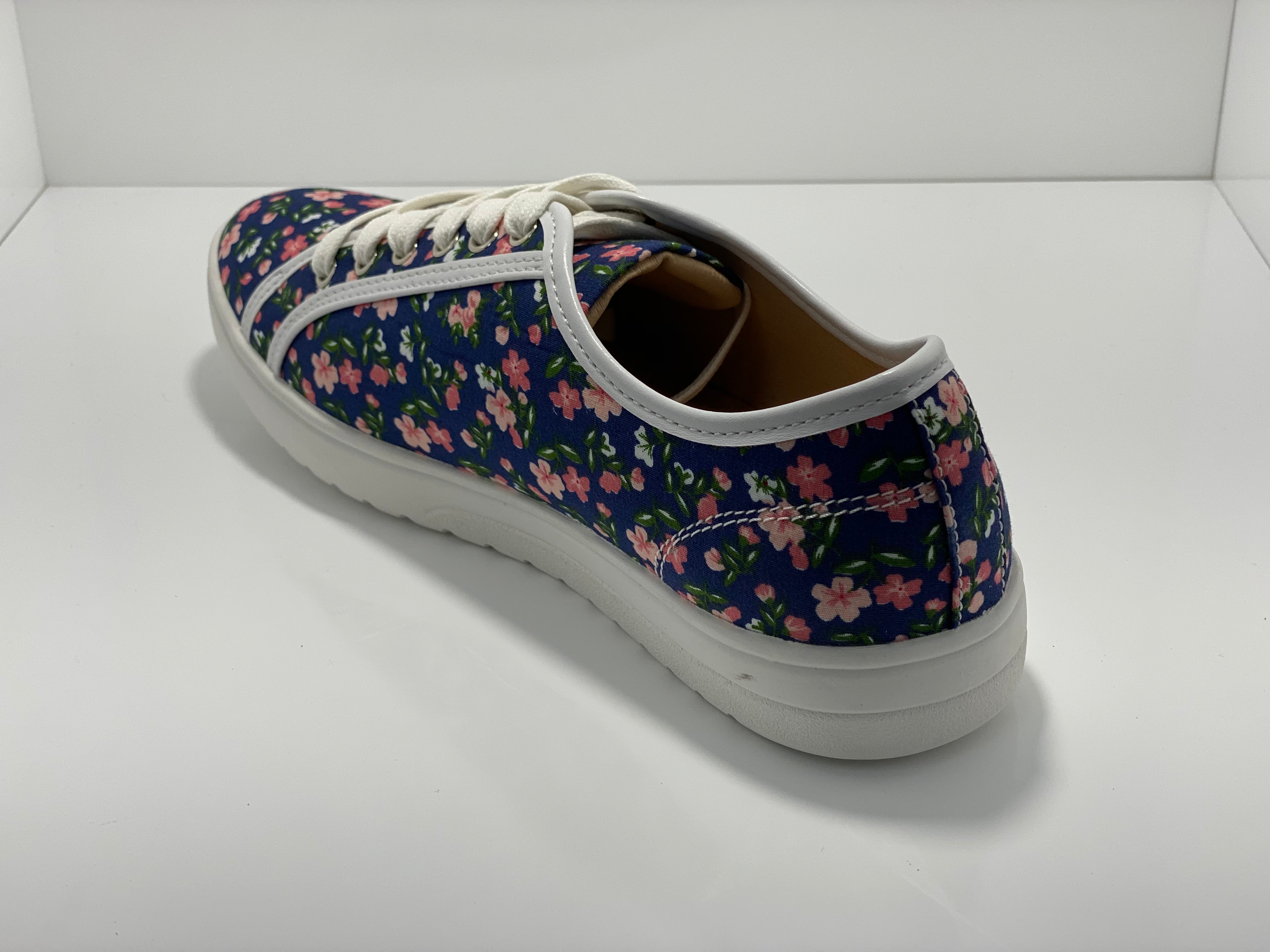 Ammy Flowers Sneaker