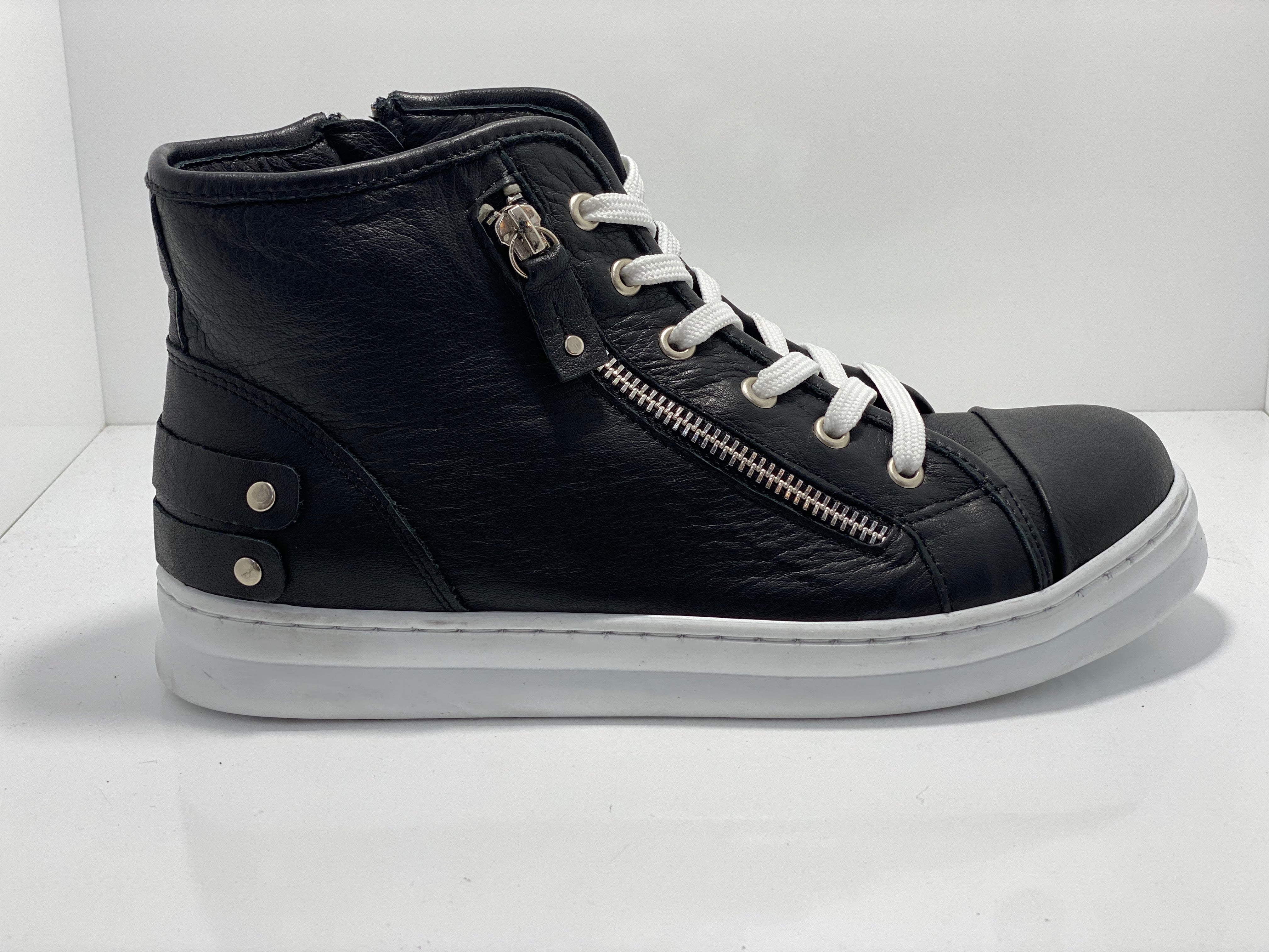Cabello EG15 Leather Boot with Zip & Lace