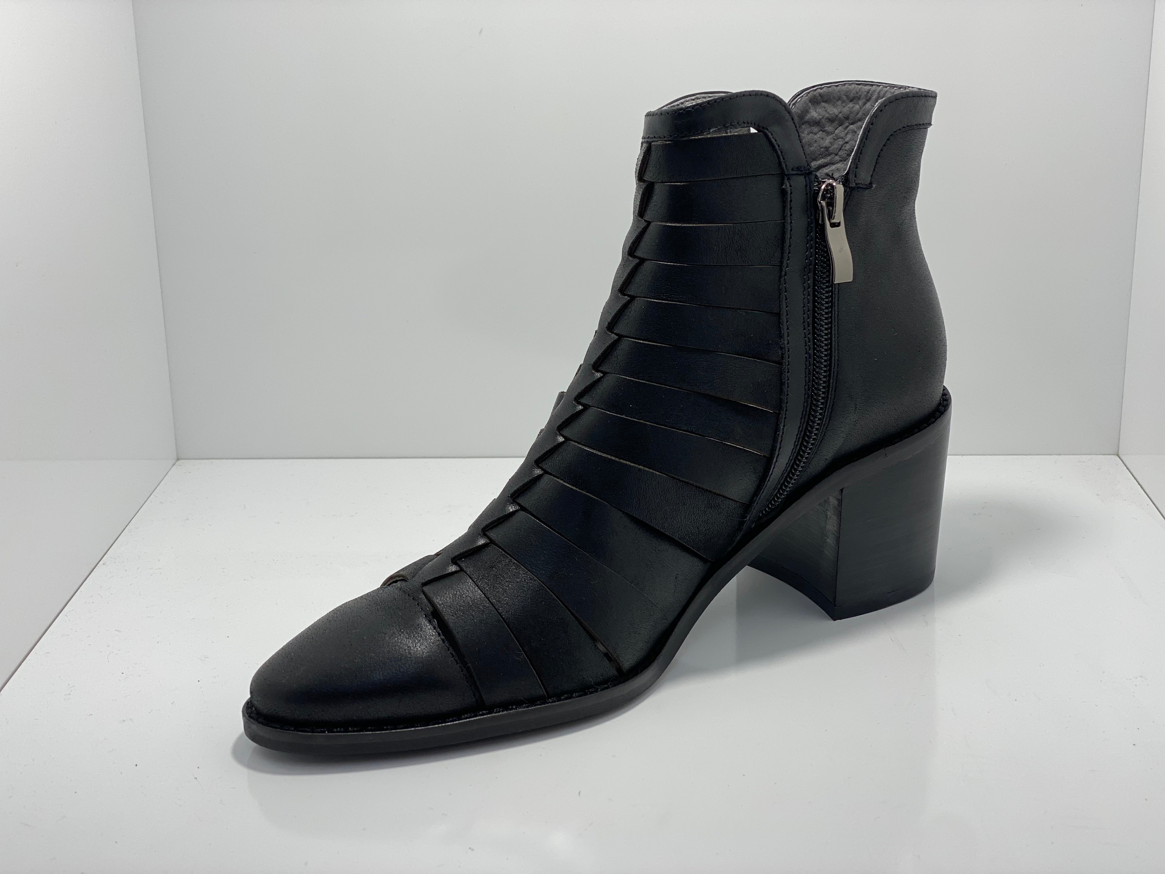 Rufus Leather Boot Isabella