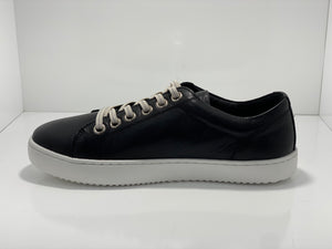 Voss Leather Sneaker