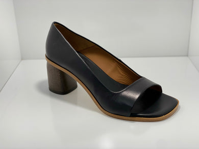 Beau Coops Fern Court