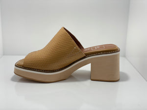 E43 MDE Leather Slide