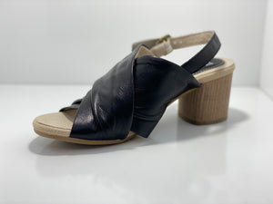 Envelope Sandal with Natural Heel Stegmann
