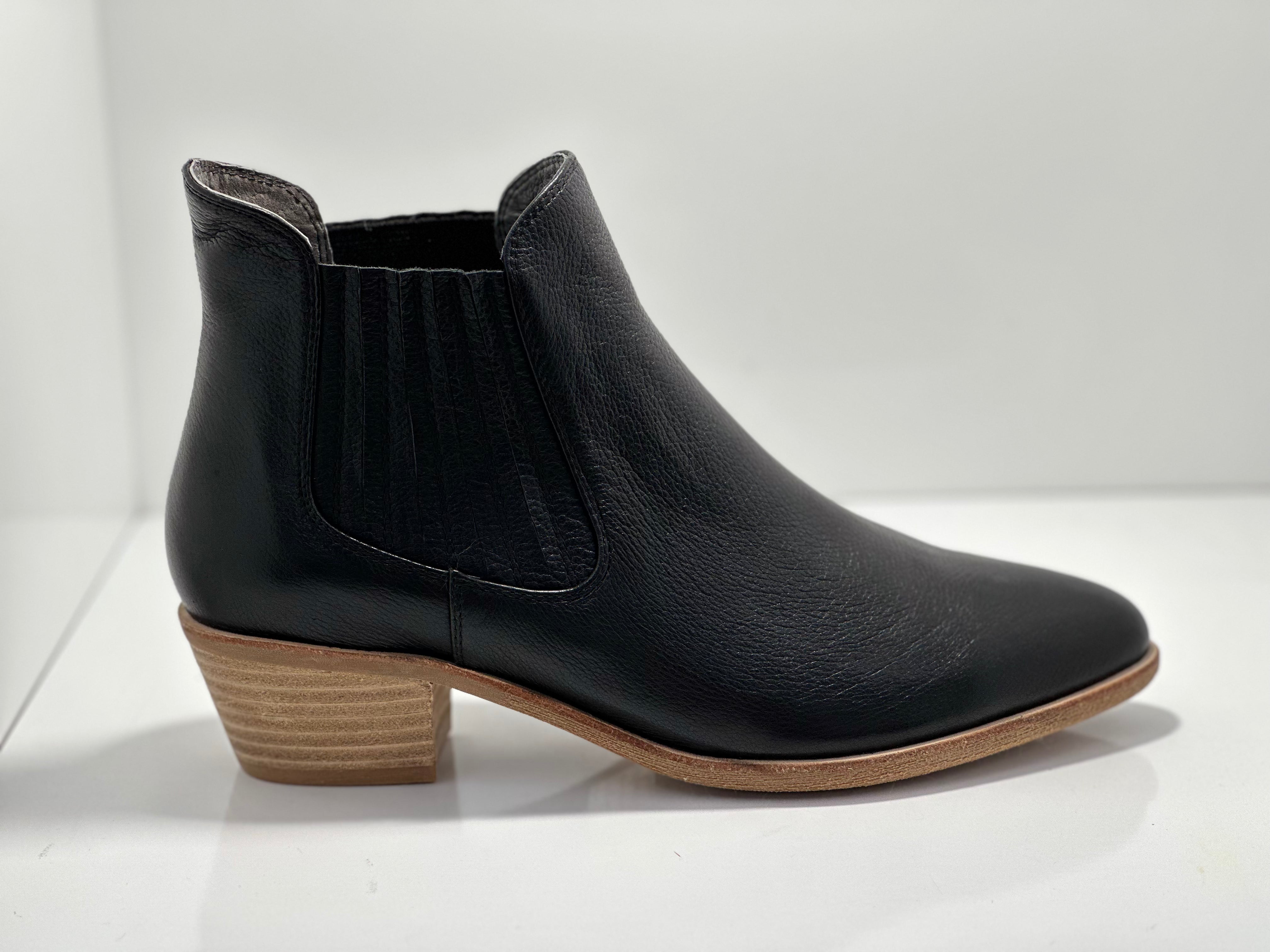 Boston Leather Slip on Boot Natural Heel Isabella