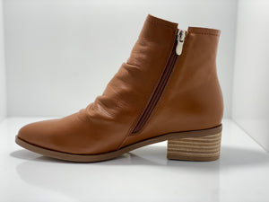 Beck Leather with Zip Ankle Boot Isabella