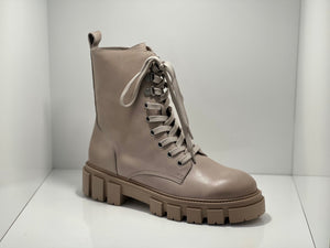 Feature Zip &  Lace Boot EOS