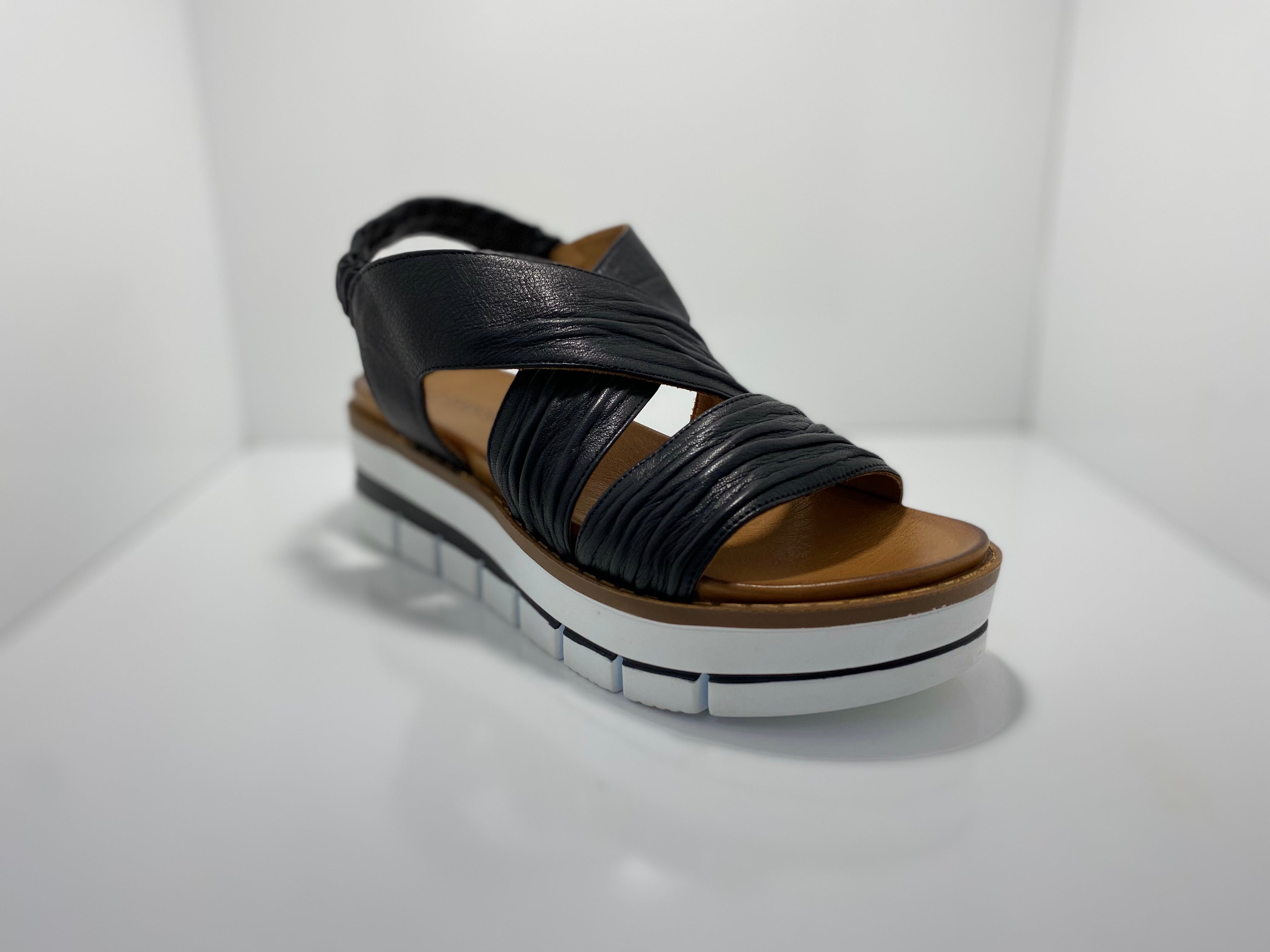 Hampton Elasticated Slingback Leather Sandal