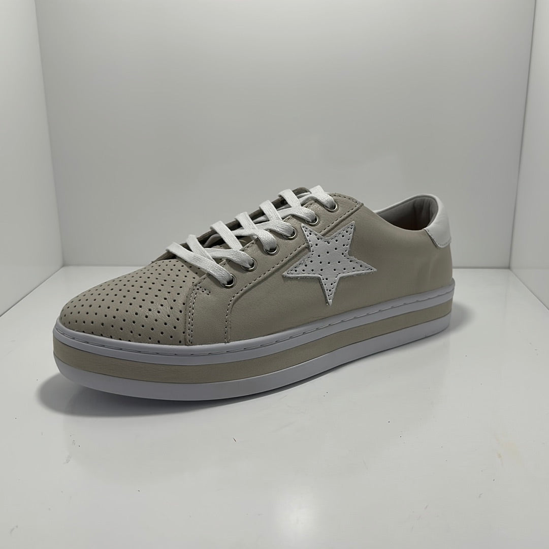 Pixie Leather lace Up Sneaker Stone/White A & E