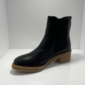 Corby  Leather Pull On Boots EOS