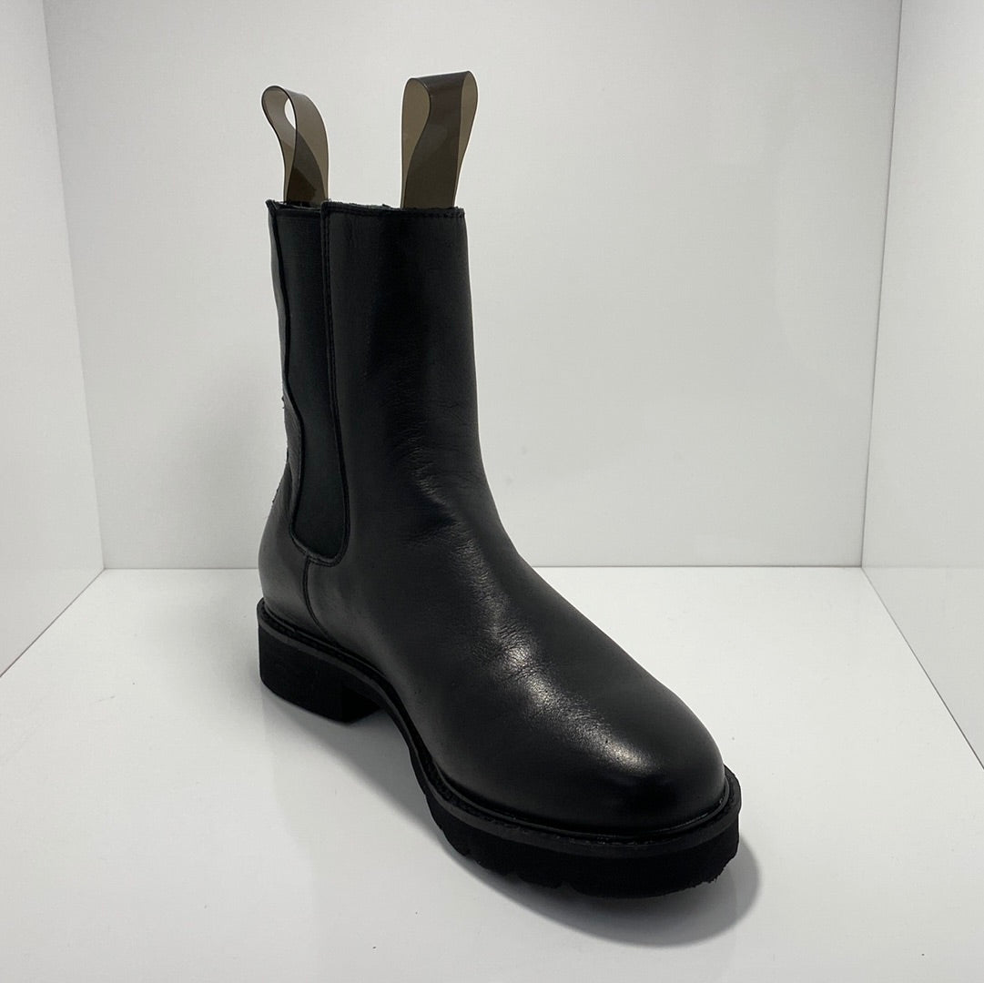 Mitchell Leather boot with Pull on Tabs A & E