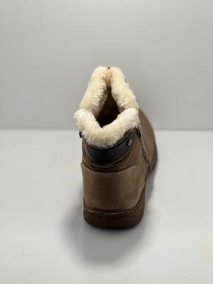Gel-02 Vegan Fur Lined Boots CC Resorts