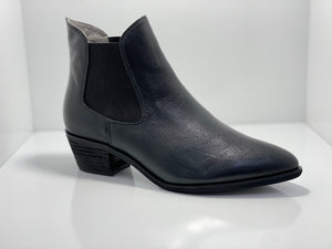 Bilbao Pull on Twin Elastic Gusset Leather Boot Isabella