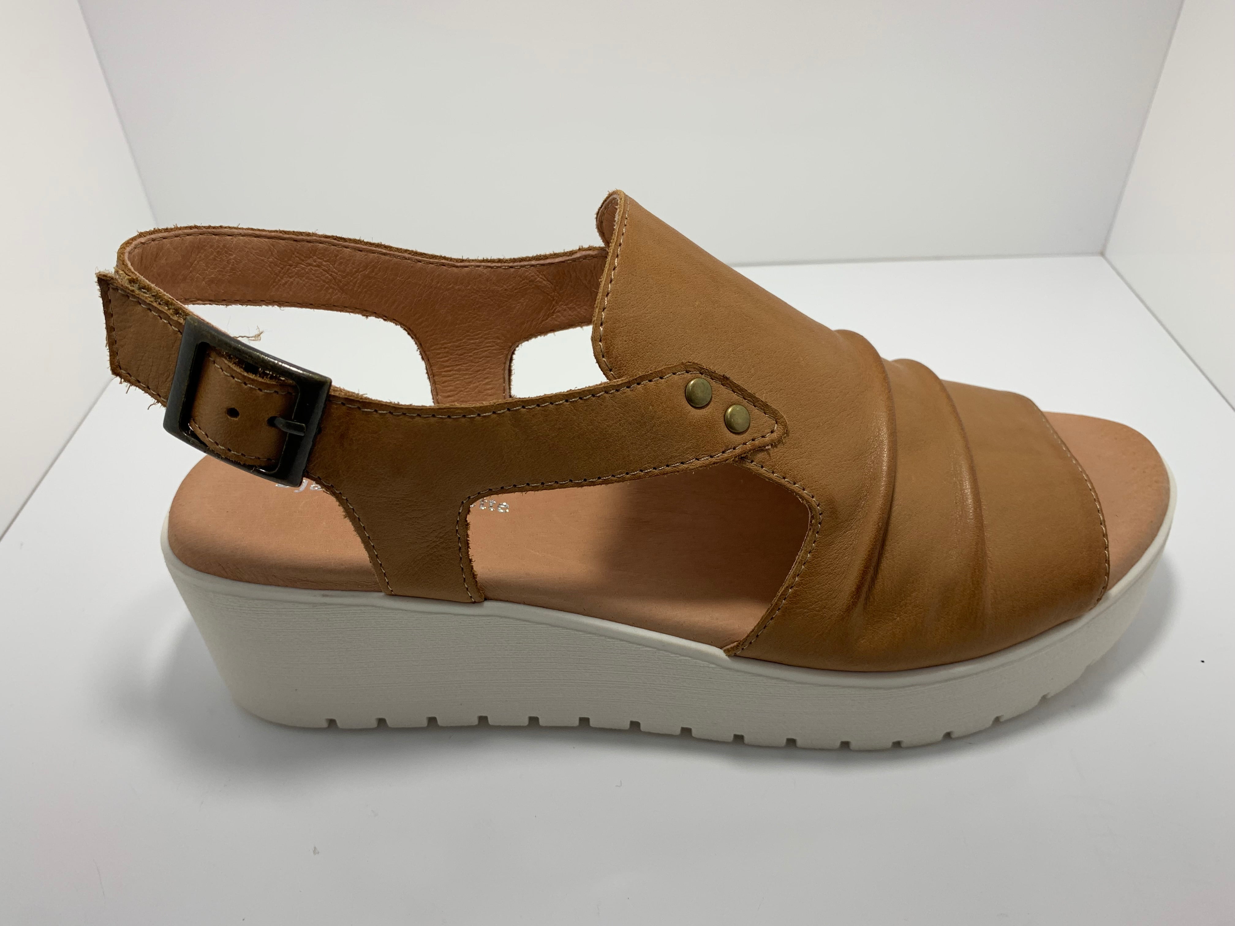 Oden Leather Sandal D & J