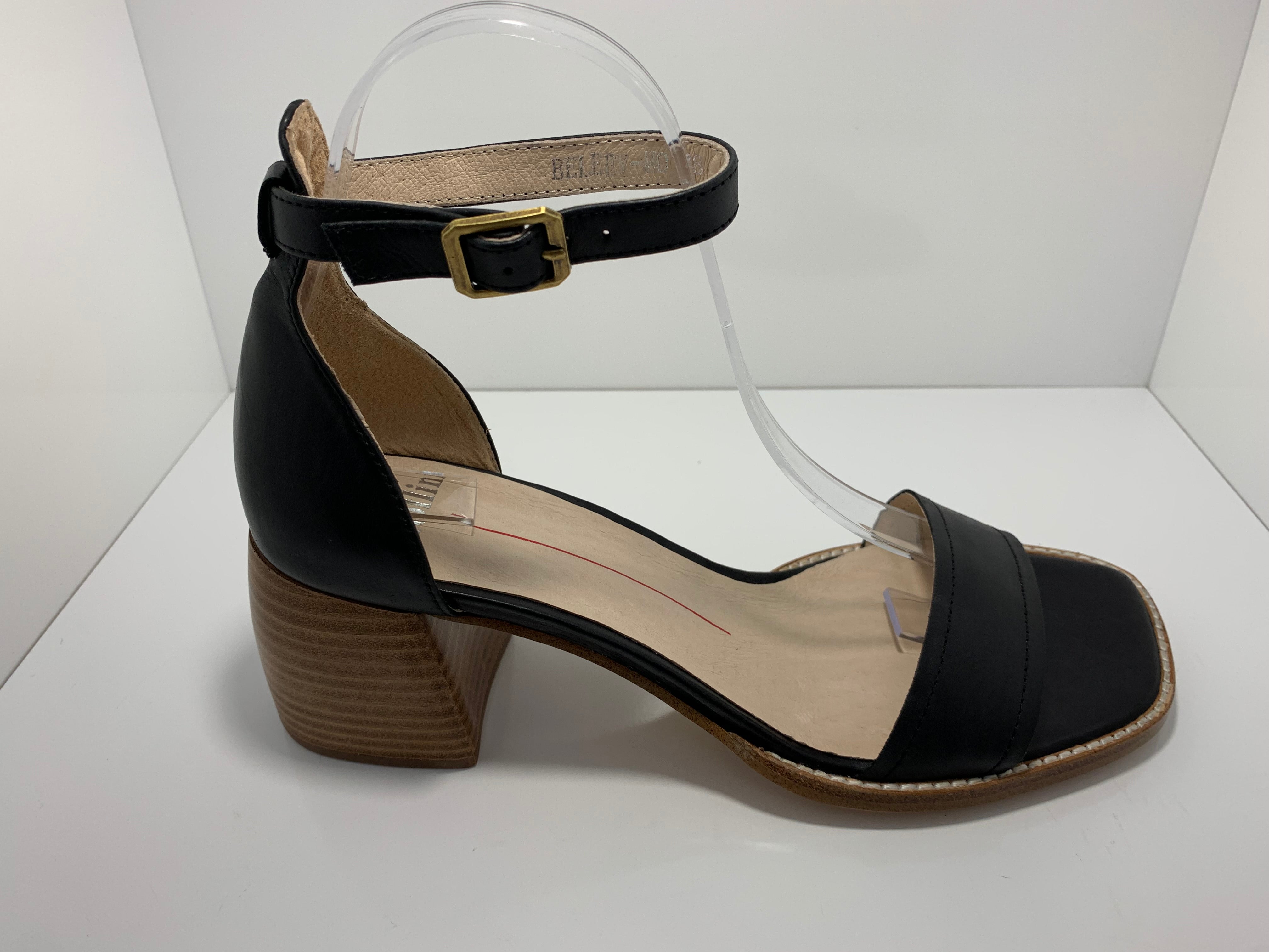 Beleev Leather Stacked Heel Square Toe Mollini