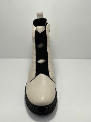 Date Leather Ankle Boot A & E