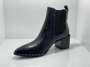 Miley Leather Twin Gusset Boot Isabella