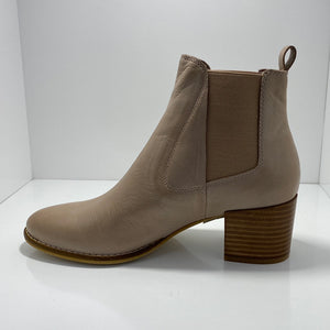 Mosha Pull On Twin Gusset Leather Boot