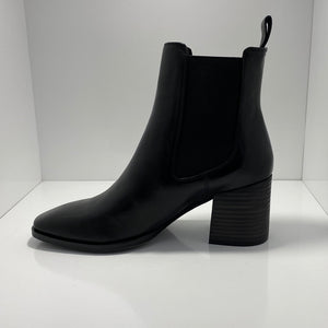 Kelcie Leather Twin Gusset Stacked Heel Boot EOS