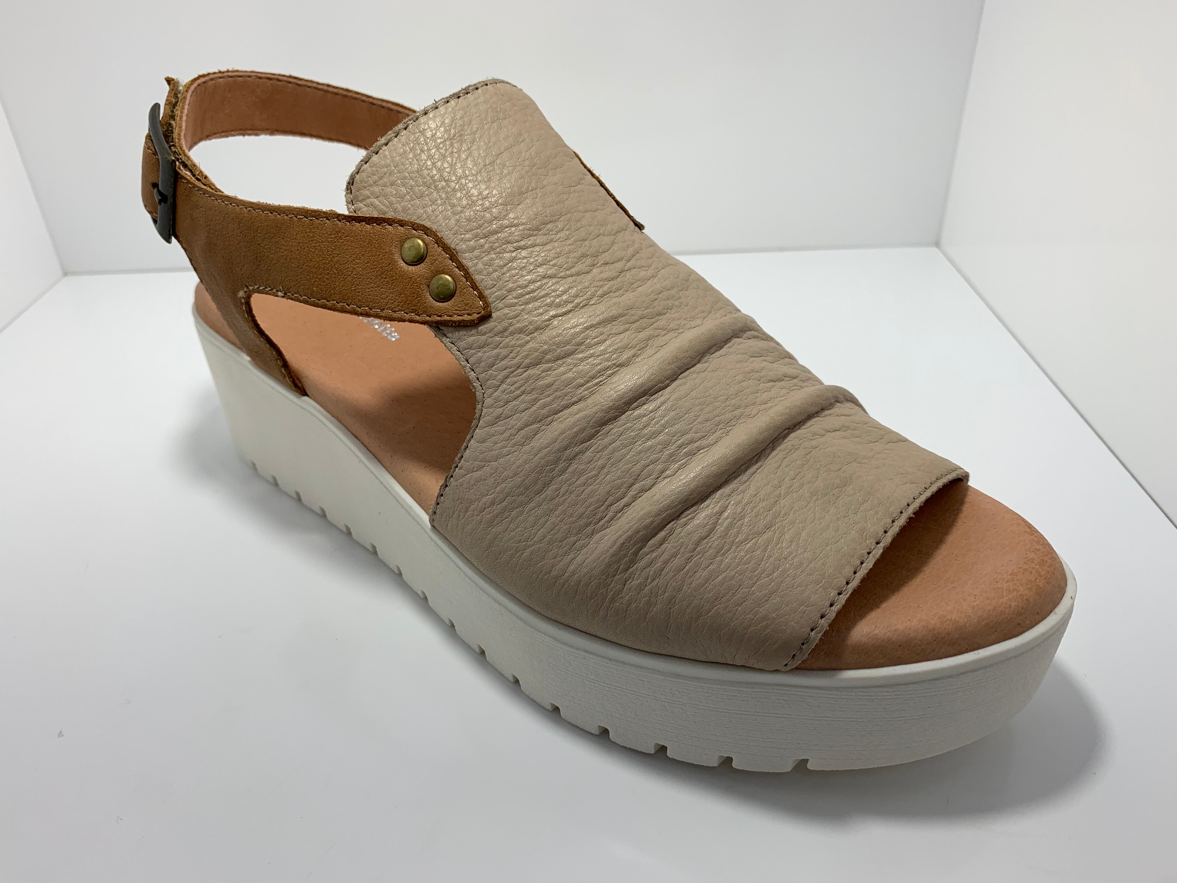Oden Leather Sandal D & J