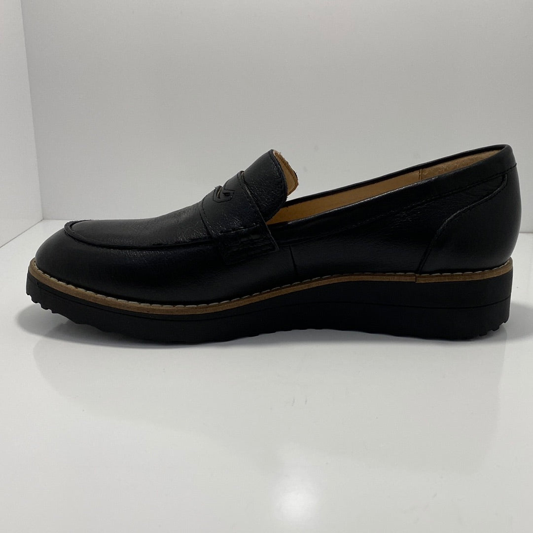 Oley Leather Loafer with Wedge Heel Top End